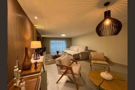 Casa para alugar com 380m², 6 quartos e 1 vaga Casa para alugar com 380m², 6 quartos e 1 vagaSala
