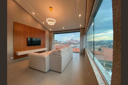 Casa para alugar com 380m², 6 quartos e 1 vaga Casa para alugar com 380m², 6 quartos e 1 vagaSala
