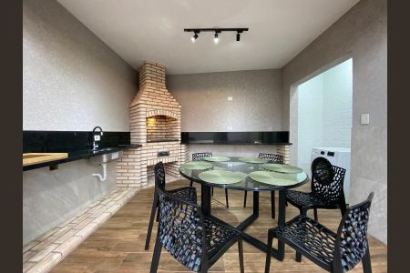 Casa para alugar com 380m², 6 quartos e 1 vaga Casa para alugar com 380m², 6 quartos e 1 vagaÁrea externa