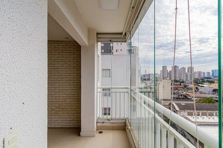 Apartamento à venda com 41m², 2 quartos e 1 vaga Apartamento à venda com 41m², 2 quartos e 1 vagaVaranda