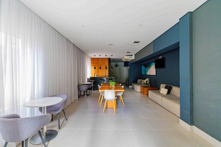 Apartamento à venda com 41m², 2 quartos e 1 vaga Apartamento à venda com 41m², 2 quartos e 1 vagaÁrea comum