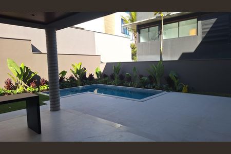 Casa de condomínio à venda com 334m², 2 quartos e 2 vagas