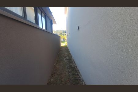 Casa de condomínio à venda com 334m², 2 quartos e 2 vagas Casa de condomínio à venda com 334m², 2 quartos e 2 vagasCorredor
