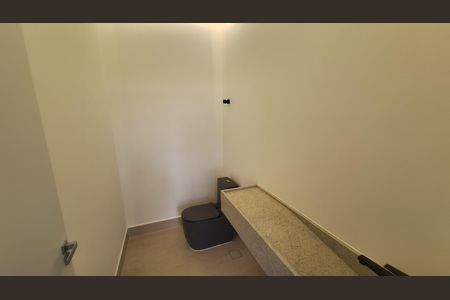 Lavabo de casa de condomínio à venda com 2 quartos, 334m² em Cidade Tamboré, Santana de Parnaíba