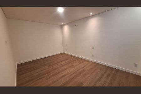 Casa de condomínio à venda com 334m², 2 quartos e 2 vagas Casa de condomínio à venda com 334m², 2 quartos e 2 vagasSuíte 4