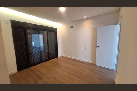 Suíte 1 de casa de condomínio à venda com 2 quartos, 334m² em Cidade Tamboré, Santana de Parnaíba