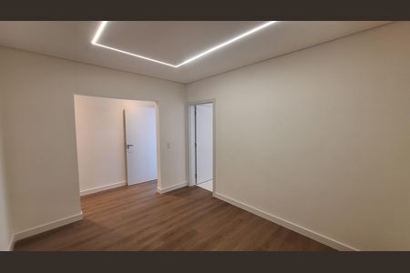 Casa de condomínio à venda com 334m², 2 quartos e 2 vagas Casa de condomínio à venda com 334m², 2 quartos e 2 vagasSuíte 4