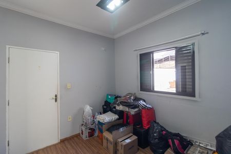 Casa à venda com 136m², 3 quartos e 3 vagas Casa à venda com 136m², 3 quartos e 3 vagasQuarto 02