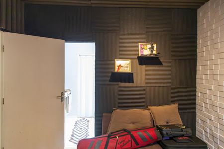 Casa à venda com 136m², 3 quartos e 3 vagas Casa à venda com 136m², 3 quartos e 3 vagasQuarto 01