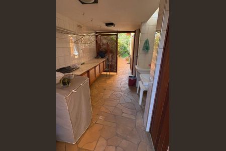 Área de serviço de casa à venda com 4 quartos, 608m² em Bairro das Palmeiras, Campinas