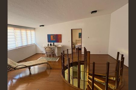 Sala de casa à venda com 4 quartos, 608m² em Bairro das Palmeiras, Campinas