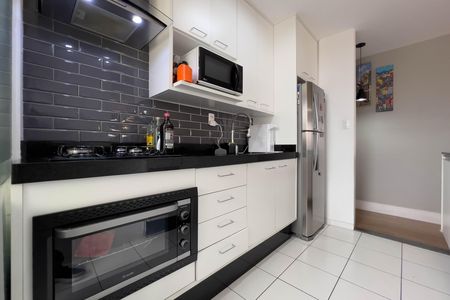 Apartamento à venda com 79m², 3 quartos e 2 vagasCozinha 