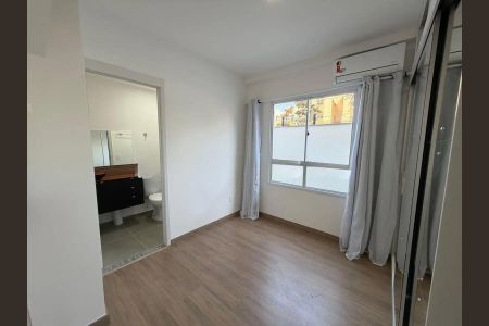 Sala de apartamento para alugar com 3 quartos, 75m² em Estoril, Belo Horizonte