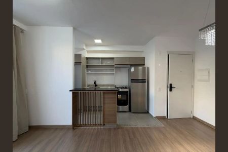 Apartamento para alugar com 75m², 3 quartos e 2 vagas Apartamento para alugar com 75m², 3 quartos e 2 vagasCozinha