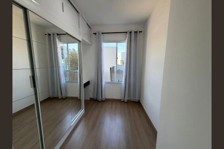 Apartamento para alugar com 75m², 3 quartos e 2 vagas Apartamento para alugar com 75m², 3 quartos e 2 vagasQuarto