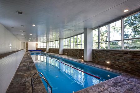Apartamento à venda com 260m², 3 quartos e 4 vagasPiscina 1