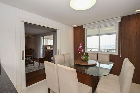 Apartamento à venda com 260m², 3 quartos e 4 vagasSala de Almoço
