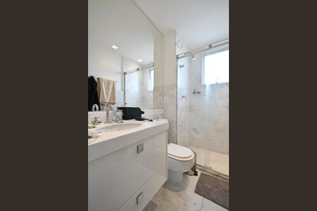 Apartamento à venda com 260m², 3 quartos e 4 vagasBanheiro 1 da  Suíte 1