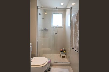 Apartamento à venda com 260m², 3 quartos e 4 vagasBanheiro Suíte 2