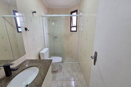 Apartamento para alugar com 168m², 4 quartos e 2 vagas Apartamento para alugar com 168m², 4 quartos e 2 vagasBanheiro da Suíte 1