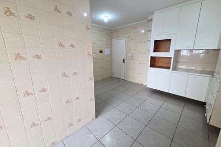 Apartamento para alugar com 168m², 4 quartos e 2 vagas Apartamento para alugar com 168m², 4 quartos e 2 vagasCozinha