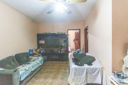 Casa à venda com 180m², 2 quartos e 2 vagas Casa à venda com 180m², 2 quartos e 2 vagasSala 2