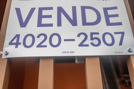 Casa à venda com 180m², 2 quartos e 2 vagas Casa à venda com 180m², 2 quartos e 2 vagasPlaca código