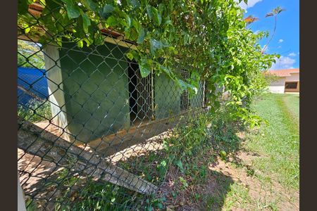 Casa à venda com 200m², 3 quartos e 5 vagas Casa à venda com 200m², 3 quartos e 5 vagasÁrea externa