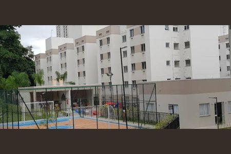 Apartamento à venda com 48m², 2 quartos e sem vagaÁrea Comum