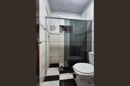 Casa para alugar com 65m², 2 quartos e 2 vagas Casa para alugar com 65m², 2 quartos e 2 vagasBanheiro