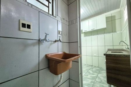 Casa para alugar com 65m², 2 quartos e 2 vagas Casa para alugar com 65m², 2 quartos e 2 vagasÁrea de Serviço