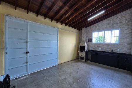 Casa para alugar com 65m², 2 quartos e 2 vagas Casa para alugar com 65m², 2 quartos e 2 vagasGaragem