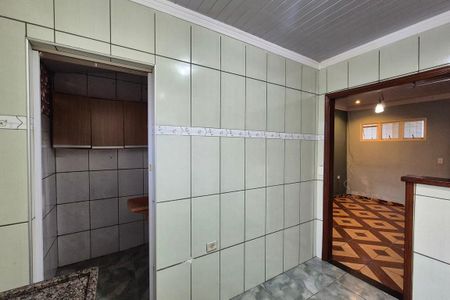 Casa para alugar com 65m², 2 quartos e 2 vagas Casa para alugar com 65m², 2 quartos e 2 vagasCozinha
