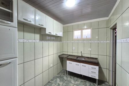 Casa para alugar com 65m², 2 quartos e 2 vagas Casa para alugar com 65m², 2 quartos e 2 vagasCozinha