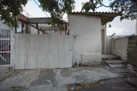Casa para alugar com 60m², 1 quarto e 1 vagaFachada