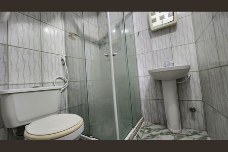 Casa para alugar com 40m², 1 quarto e sem vaga Casa para alugar com 40m², 1 quarto e sem vagaBanheiro