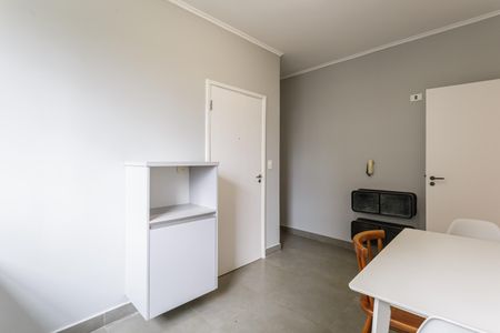 Apartamento para alugar com 100m², 2 quartos e 2 vagas Apartamento para alugar com 100m², 2 quartos e 2 vagasCozinha
