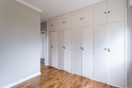 Apartamento para alugar com 100m², 2 quartos e 2 vagas Apartamento para alugar com 100m², 2 quartos e 2 vagasSuíte 2
