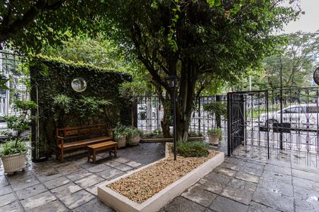 Apartamento para alugar com 100m², 2 quartos e 2 vagas Apartamento para alugar com 100m², 2 quartos e 2 vagasÁrea comum