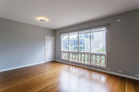 Apartamento para alugar com 100m², 2 quartos e 2 vagas Apartamento para alugar com 100m², 2 quartos e 2 vagasSala
