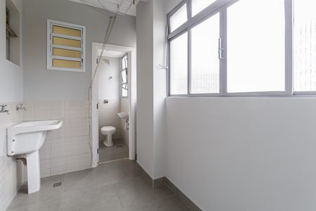 Apartamento para alugar com 100m², 2 quartos e 2 vagas Apartamento para alugar com 100m², 2 quartos e 2 vagasÁrea de Serviço