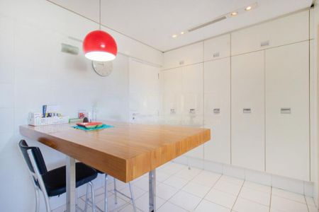 Apartamento à venda com 184m², 3 quartos e 4 vagas