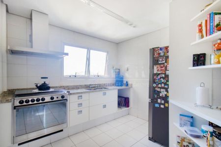 Apartamento à venda com 184m², 3 quartos e 4 vagas