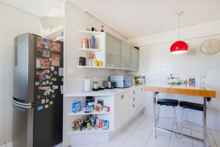 Apartamento à venda com 184m², 3 quartos e 4 vagas