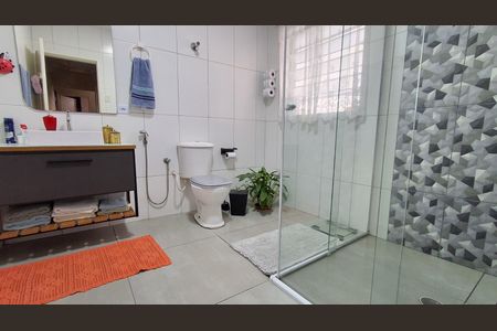 Casa à venda com 267m², 2 quartos e 1 vagaBanheiro Social 