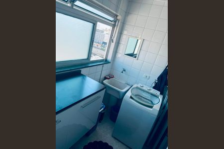 Área de serviço de apartamento para alugar com 2 quartos, 65m² em Chácara Califórnia, São Paulo