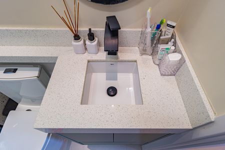 Apartamento para alugar com 42m², 2 quartos e sem vaga Apartamento para alugar com 42m², 2 quartos e sem vagaDetalhe - Banheiro