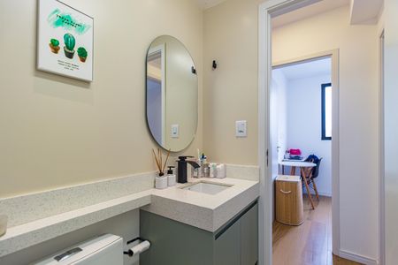 Apartamento para alugar com 42m², 2 quartos e sem vaga Apartamento para alugar com 42m², 2 quartos e sem vagaBanheiro