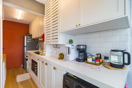 Apartamento para alugar com 42m², 2 quartos e sem vaga Apartamento para alugar com 42m², 2 quartos e sem vagaÁrea de Serviço