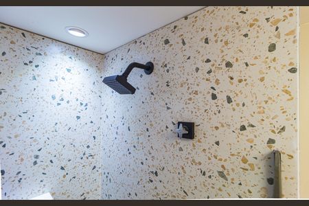 Apartamento para alugar com 42m², 2 quartos e sem vaga Apartamento para alugar com 42m², 2 quartos e sem vagaDetalhe - Banheiro